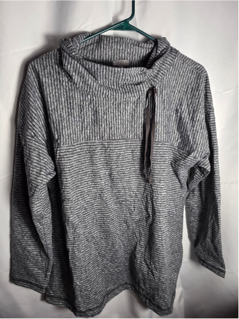Women's Talbots Cowl Neck Sweater Size L Grey White Striped Pullover cozy fall